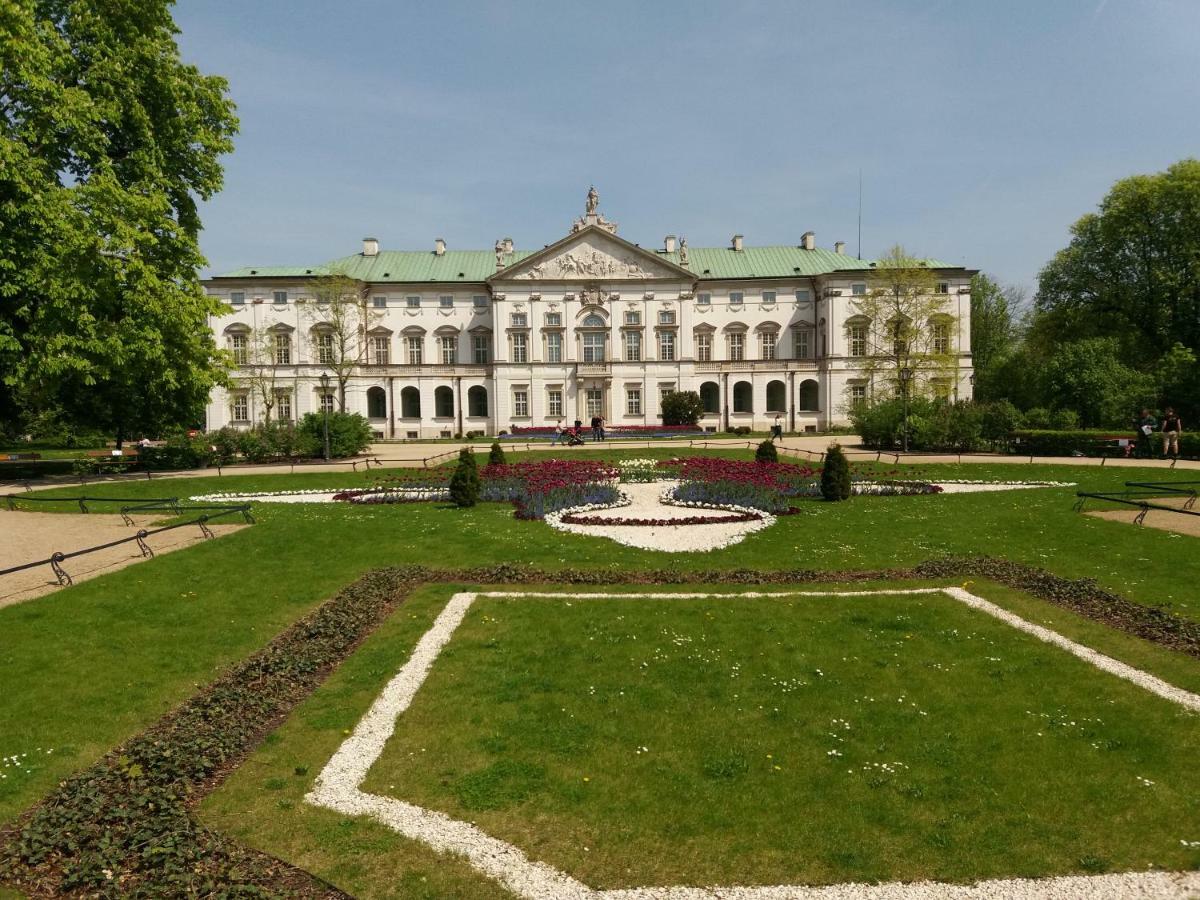Butas Muranow Warsaw